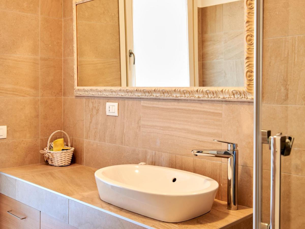 Apartment Promessi Sposi By Interhome Lecco Exterior photo