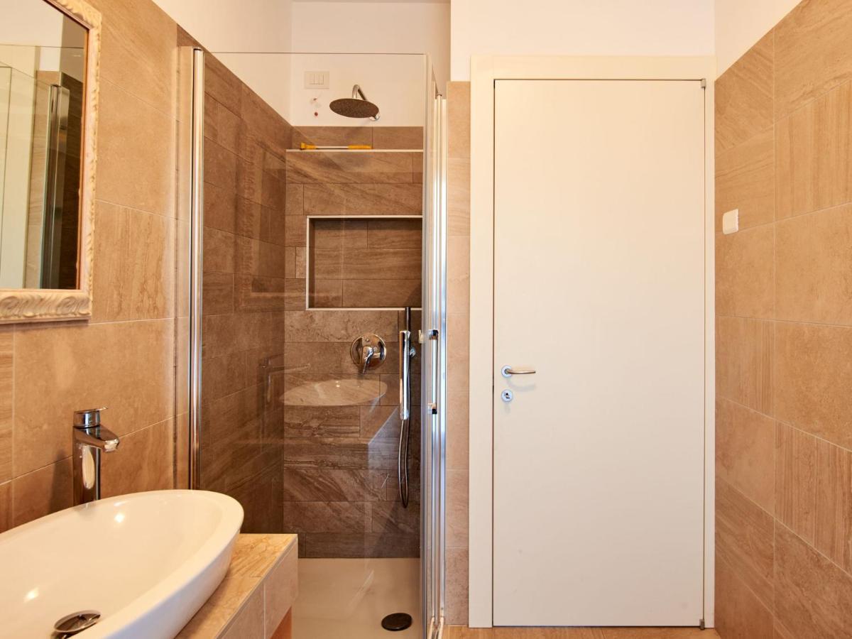 Apartment Promessi Sposi By Interhome Lecco Exterior photo